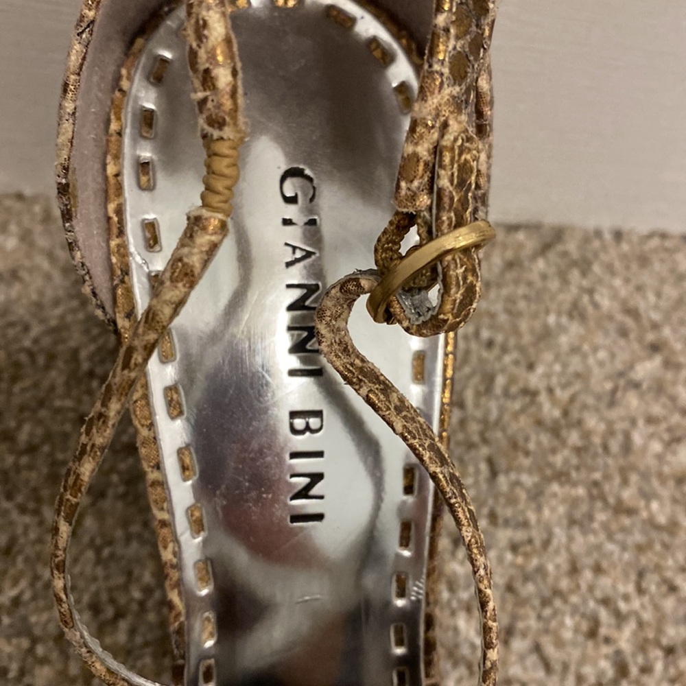 Gianni bini shimmer snakeskin sandals. Size 6.5 - Picture 3 of 10